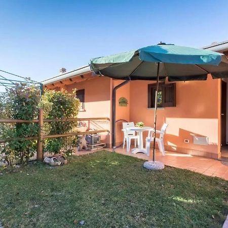 Casa Vacanze Rosalba Ferrara di Monte Baldo 외부 사진
