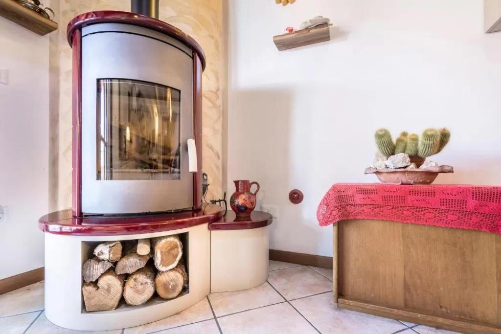 Casa Vacanze Rosalba Ferrara di Monte Baldo 외부 사진